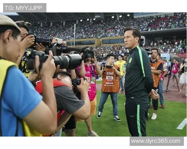 深入解析JDG战队的团队协作与战术配合之道